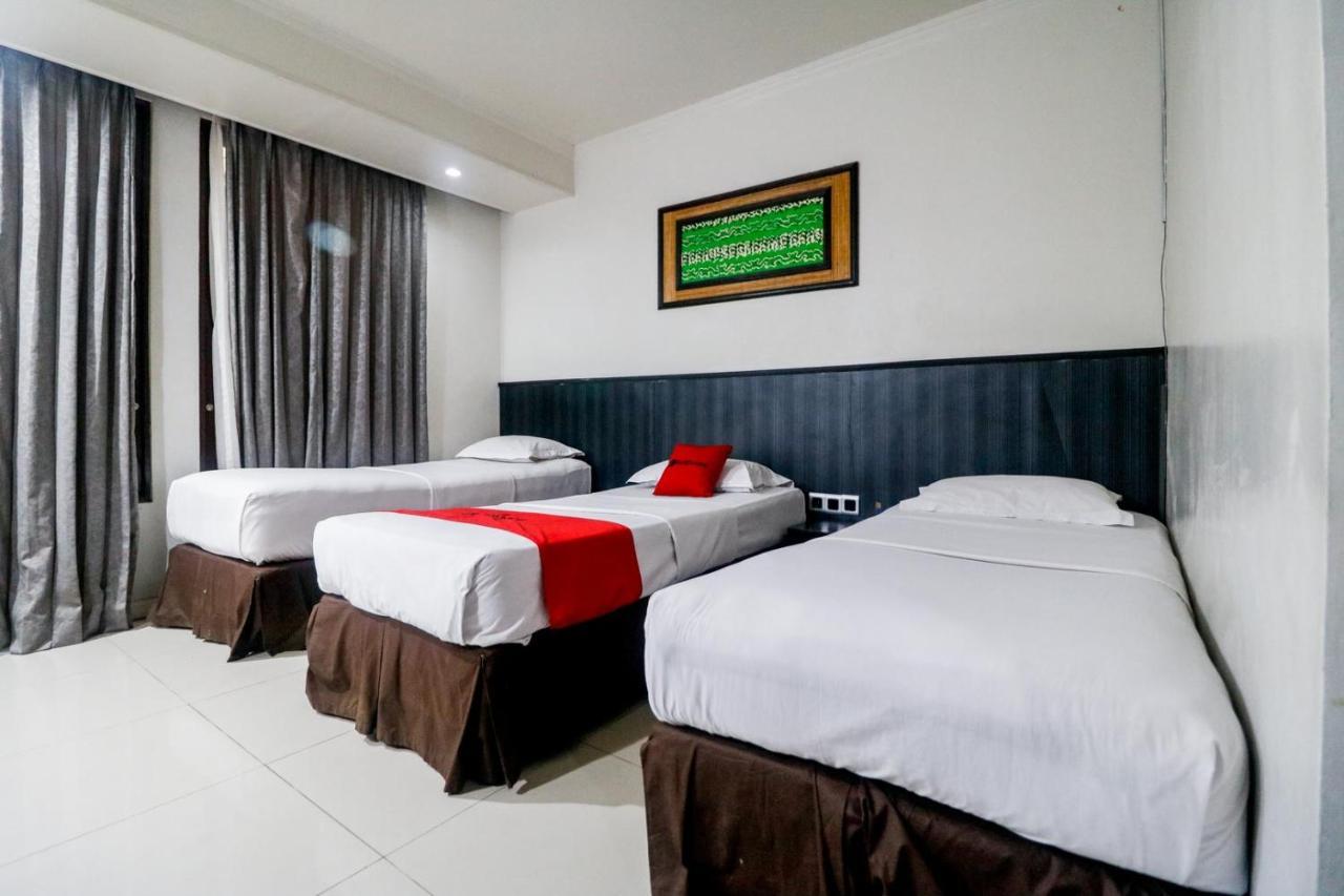 Hotel Reddoorz Plus @ Banjarmasin Tengah Zewnętrze zdjęcie