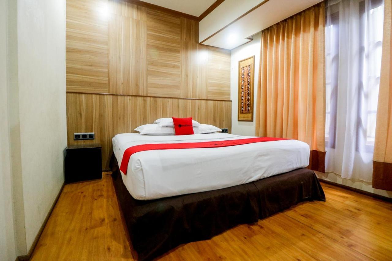 Hotel Reddoorz Plus @ Banjarmasin Tengah Zewnętrze zdjęcie